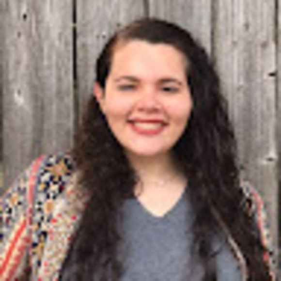 Meet your Posher, Tabitha - Picture 1 of 1